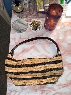 Woven Straw Shoulder Bag in Natural & Black